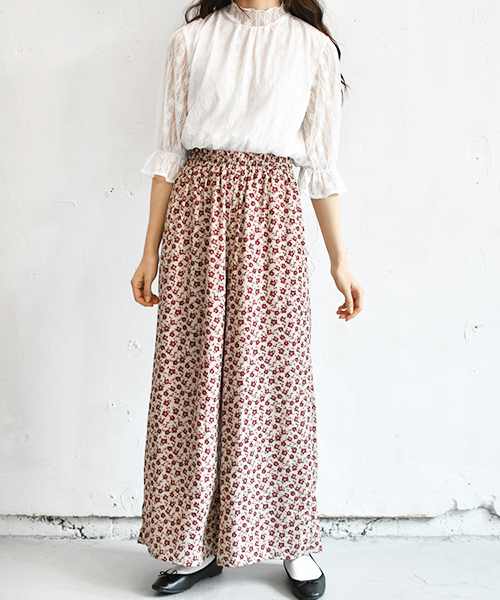 PairPair（ペアペア）の「レースプチハイネック袖フレア5部袖ブラウス（シャツ/ブラウス・レディース・ブラック/オフホワイト・FREE）」の16枚目の写真