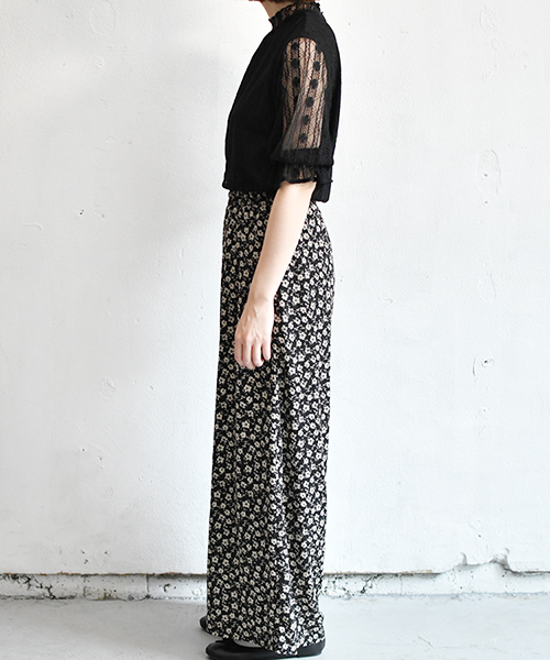 PairPair（ペアペア）の「レースプチハイネック袖フレア5部袖ブラウス（シャツ/ブラウス・レディース・ブラック/オフホワイト・FREE）」の11枚目の写真