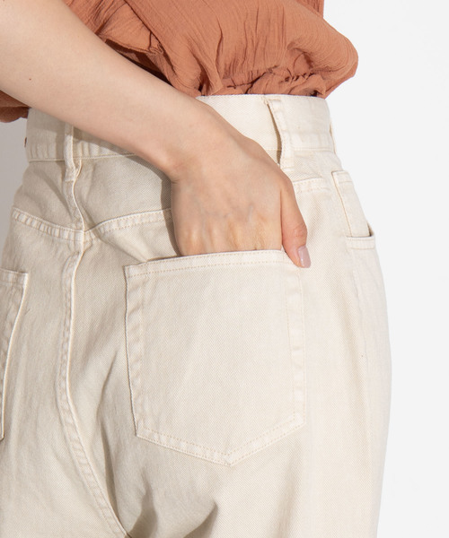 WEGO（ウィゴー）の「WEGO/エクリュカラーストレートワイドパンツ（スラックス・レディース・キナリ・SMALL/MEDIUM/LARGE）」の9枚目の写真