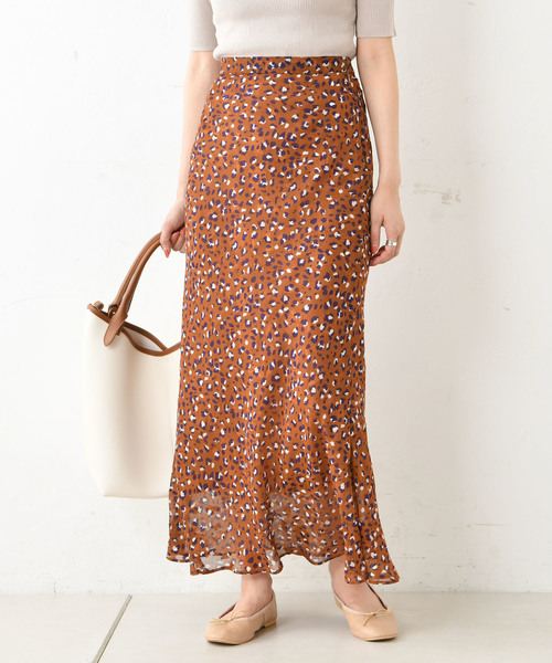 DouDou（ドゥドゥ）の「ジャガードシフォンマキシフレアスカート（スカート・レディース・ブラウン/グリーン・38/36）」の13枚目の写真