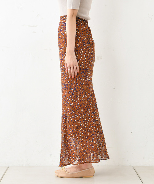 DouDou（ドゥドゥ）の「ジャガードシフォンマキシフレアスカート（スカート・レディース・ブラウン/グリーン・38/36）」の16枚目の写真