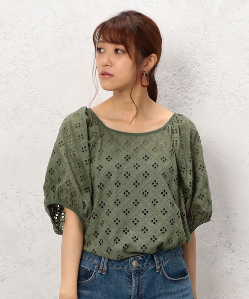Cheek（チーク）の「カットワークレースブラウス（シャツ/ブラウス・レディース・ホワイト/ブラック/カーキ・MEDIUM）」の3枚目の写真