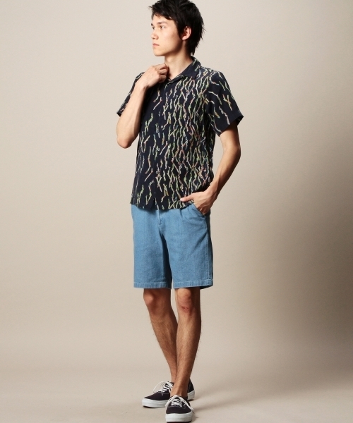 BEAUTY&YOUTH UNITED ARROWS（ビューティーアンドユースユナイテッドアローズ）の「BY ブリーチ デニム ショートパンツ（デニムパンツ・メンズ・ライトブルー/ライトグレー・MEDIUM/SMALL/X-LARGE/LARGE）」の11枚目の写真