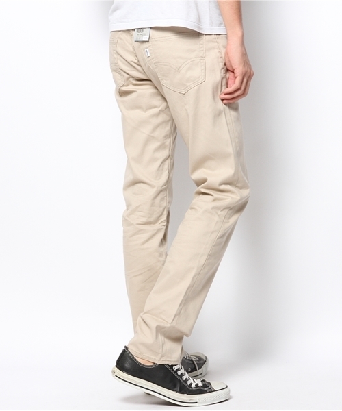Levi's（リーバイス）の「511 CLASSIC-スリムテーパード/カラーパンツ/クールマックスファブリック使用（チノパンツ・メンズ・ベージュ・31inch/32inch/30inch/34inch/36inch/29inch/28inch/33inch）」の6枚目の写真