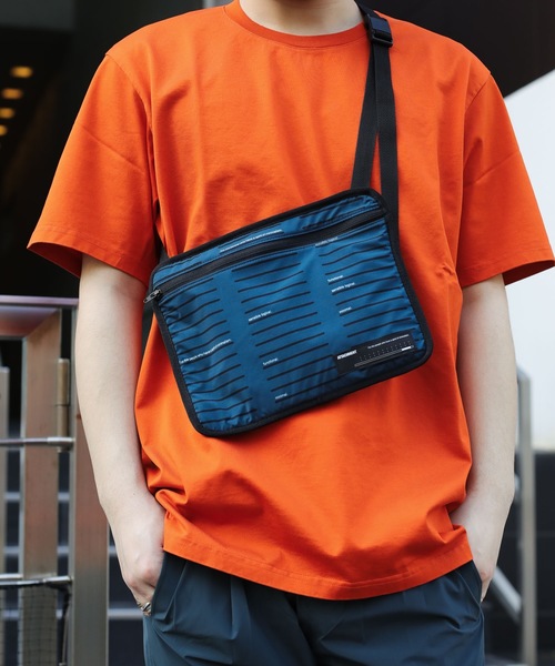 ATTACHMENT(アタッチメント)の「T400ストレッチタフタ サコッシュ(ショルダーバッグ・メンズ・グレー/ネイビー/オレンジ・ONESIZE)」の15枚目の写真