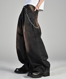 ADRER（アドラー）の「vintage make wide tapered denim   ヴィンテージメイクワイドテーパードデニム（デニムパンツ）」