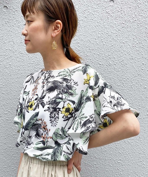 PICCIN(ピッチン)の「フラワーフリルブラウス(シャツ/ブラウス・レディース・サックスブルー/オフホワイト・M)」の18枚目の写真