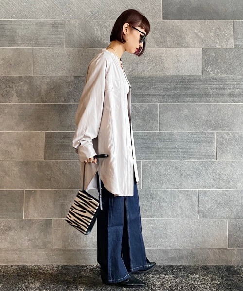 PAGEBOY（ページボーイ）の「マイクロコールチュニックシャツジャケット（ブルゾン・レディース・ブラック/モカ/グレイッシュベージュ・FREE）」の10枚目の写真