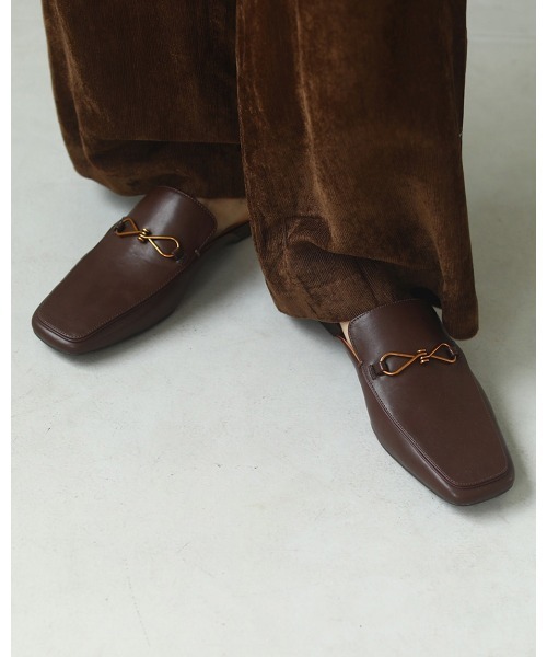 TODAYFUL（トゥデイフル）の「レザースライドローファー（ローファー