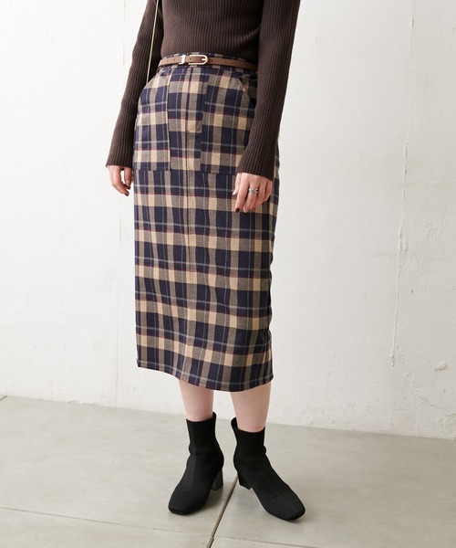 natural couture（ナチュラルクチュール）の「ポンチスエードタイトスカート（スカート・レディース・ブルー/アイボリー/その他1/その他2/レンガ/その他3/イエロー/ラベンダー・FREE）」の8枚目の写真