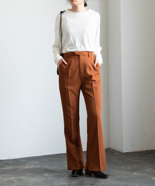 Aunt Marie's（アントマリーズ）の「【低身長向けSサイズ有】サイドスリットセンタープレスフレアパンツ 2020AW / AUNT MARIE'S（スラックス・レディース・チャコールグレー/ブラウン/アイボリー・SMALL/FREE）」の8枚目の写真