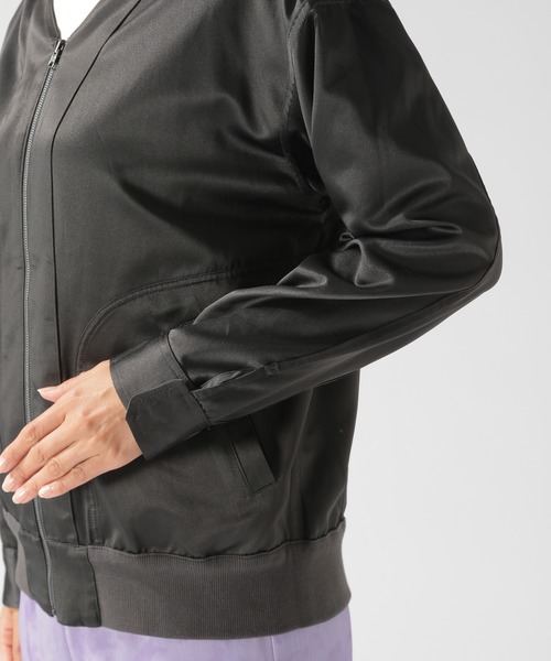 BAYFLOW（ベイフロー）の「ノーカラーリバーシブルブルゾン（ブルゾン・レディース・オレンジ/モカ/チャコール・SMALL/MEDIUM）」の20枚目の写真