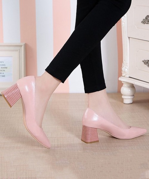 STYLEBLOCK（スタイルブロック）の「エナメルベーシックチャンキーヒールポインテッドトゥパンプス（パンプス・レディース・ブラウン/ピンク/ブラック/ベージュ・37/35/34/39/40/38/36）」の4枚目の写真