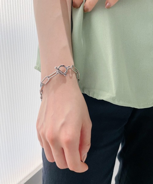 iso（イソ）の「スクエアチェーンブレスレット（ブレスレット・レディース・ゴールド/シルバー・FREE）」の17枚目の写真