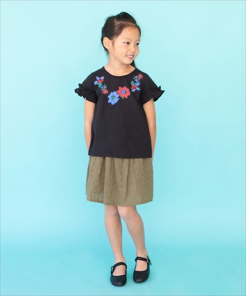 RAGMART（ラグマート）の「プリントTシャツ 花柄（Tシャツ/カットソー・キッズ・ブラック/オフホワイト・120cm/110cm/130cm/100cm）」の4枚目の写真
