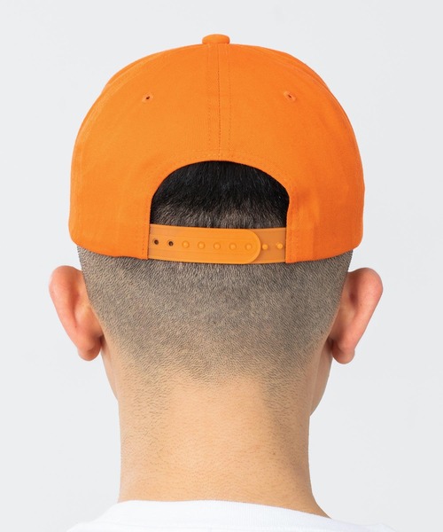 XLARGE（エクストララージ）の「STANDARD LOGO 6PANEL CAP（キャップ・メンズ・ブラック/オレンジ/ネイビー・ONE SIZE）」の13枚目の写真