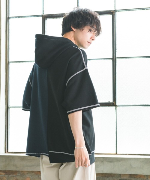 Alpinus（アルピナス）の「Alpinus - bi-color foodie pullover / バイカラーフーディープルオーバー（パーカー・メンズ・ブラック/ベージュ・SMALL/MEDIUM）」の18枚目の写真