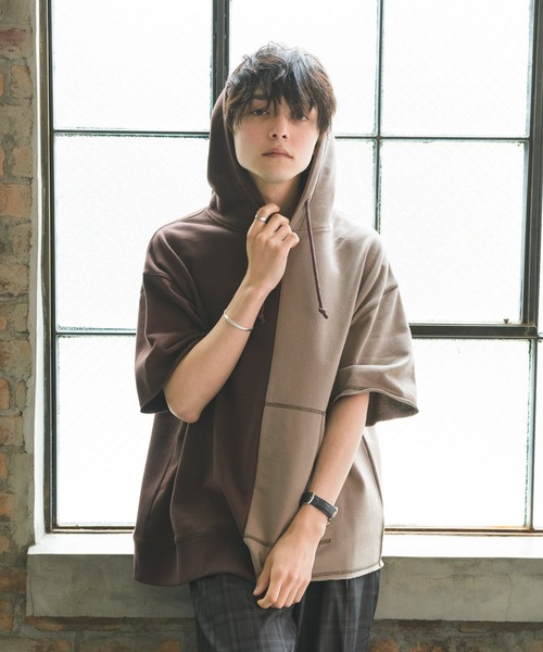 Alpinus（アルピナス）の「Alpinus - bi-color foodie pullover / バイカラーフーディープルオーバー（パーカー・メンズ・ブラック/ベージュ・SMALL/MEDIUM）」の20枚目の写真