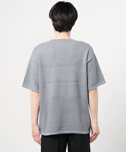 NANO universe（ナノユニバース）の「：地柄切替クルーネックワイドニット／半袖（ニット/セーター・メンズ・ネイビー/ベージュ/グレー・L/M/XL/S）」の5枚目の写真