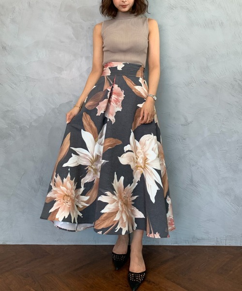 EIMY ISTOIRE(エイミーイストワール)の「ランダムリブノースリーブニット(タンクトップ・レディース・グリーン系その他2/アイボリー/ブラック/ピンク/ブルー/グレイッシュベージュ・FREE)」の19枚目の写真