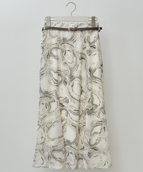 Amourire（アムリール）の「マーブル柄セミフレアSK（スカート・レディース・ベージュ/グレー/ピンク・M）」の2枚目の写真