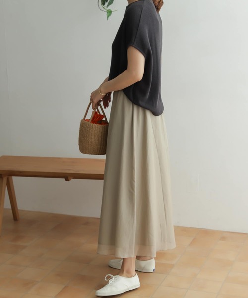 URBAN RESEARCH DOORS（アーバンリサーチドアーズ）の「コットンシルクロングスカート（スカート・レディース・ベージュ/パープル/ネイビー・ONE）」の16枚目の写真