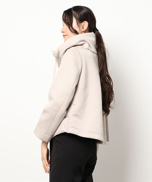 PICCIN（ピッチン）の「ダウン切り替えボンディングコート（ダウンジャケット/コート・レディース・ベージュ/モカ/ブラック・L/M）」の4枚目の写真