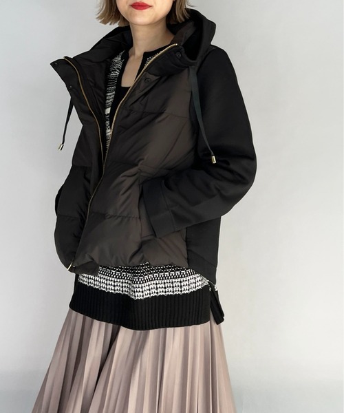 PICCIN（ピッチン）の「ダウン切り替えボンディングコート（ダウンジャケット/コート・レディース・ベージュ/モカ/ブラック・L/M）」の2枚目の写真