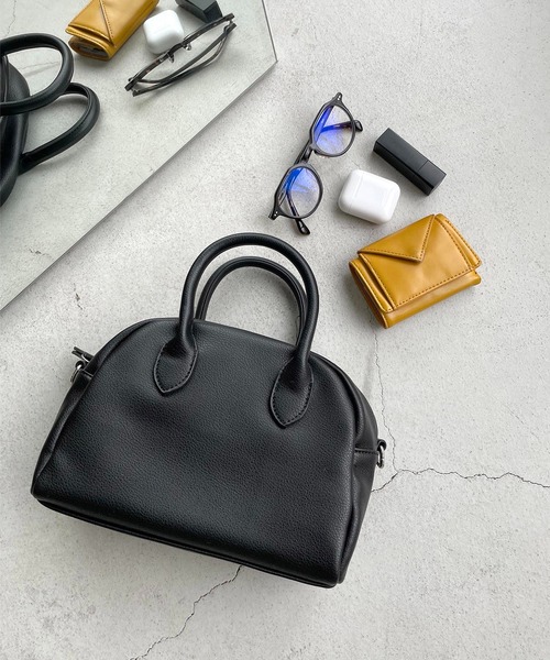 CANAL JEAN(キャナルジーン)の「El mar(エルマール) フェイクレザーラウンドバッグ(ハンドバッグ・レディース・ブラック・ONE SIZE)」の5枚目の写真