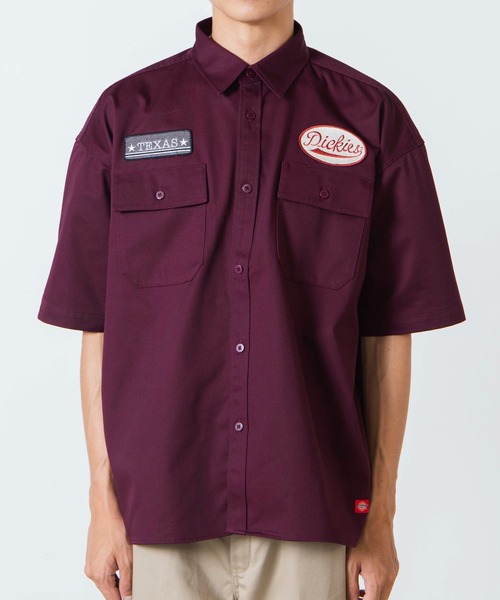 Dickies（ディッキーズ）の「∴WEGO/別注 Dickiesビックシルエット5分袖ワークシャツ（シャツ/ブラウス・メンズ・ダークグリーン/ベージュ/ワイン・MEDIUM/LARGE）」の9枚目の写真