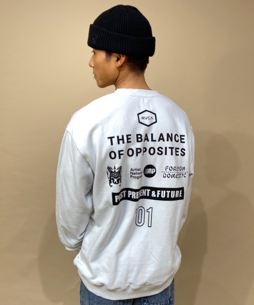 RVCA BB042-041 総柄オーバーサイズスウェットトレーナー RVCA（ルーカ