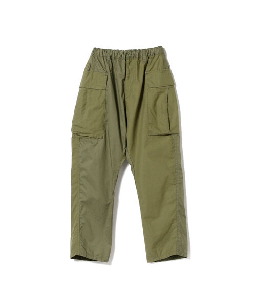 こども ビームス(コドモビームス)の「FABRIQ REPORT × こども ビームス / 別注 切替 TP カーゴパンツ(145~160㎝)(カーゴパンツ・キッズ・オリーブ・L(145)/XL(160))」の1枚目の写真