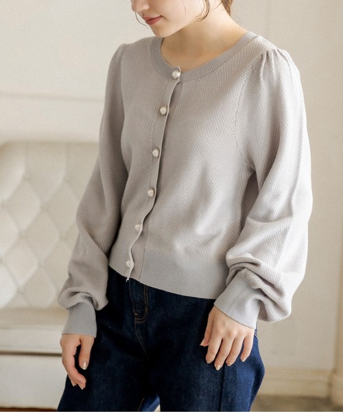 OLIVE des OLIVE（オリーブデオリーブ）の「パールボタンクルーネックカーディガン（カーディガン/ボレロ・レディース・グレー/ライトブラウン/ミント・FREE）」の16枚目の写真