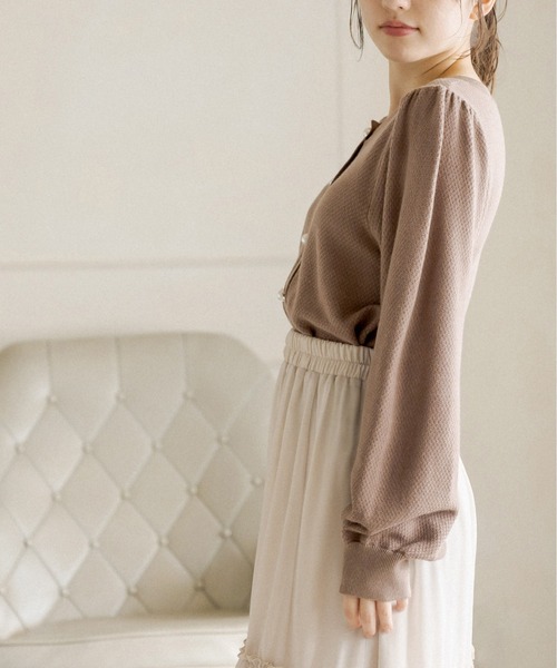 OLIVE des OLIVE（オリーブデオリーブ）の「パールボタンクルーネックカーディガン（カーディガン/ボレロ・レディース・グレー/ライトブラウン/ミント・FREE）」の19枚目の写真