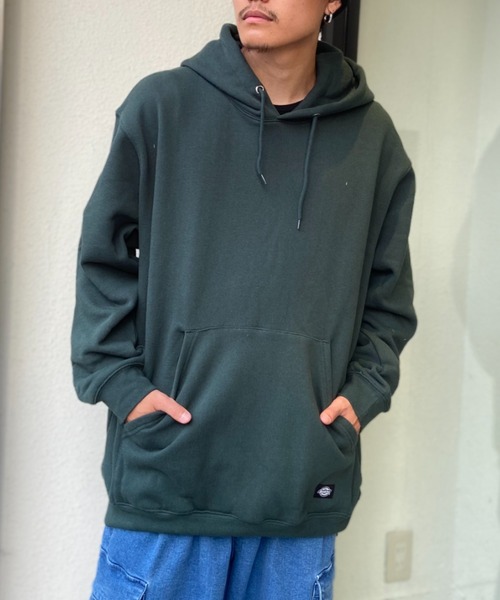 Dickies(ディッキーズ)の「【ムラサキスポーツ別注】Dickies/ディッキーズ ワンポイントロゴ ヘビーウエイトパーカー/裏起毛 ルーズシルエット プルオーバーフーディ 14893400(パーカー・メンズ・ブラック/グレー/グリーン・M/L/XL)」の15枚目の写真