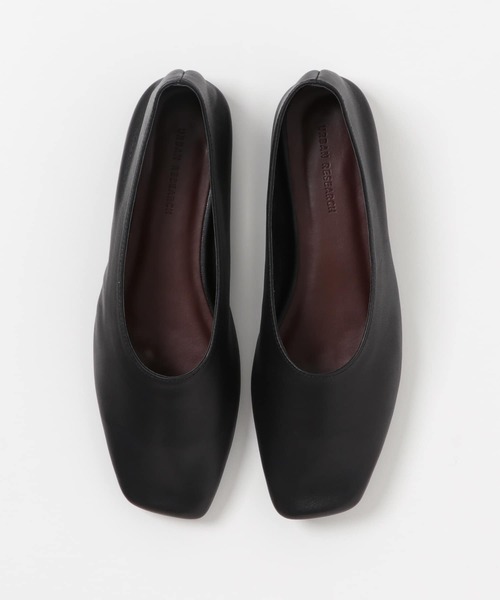 URBAN RESEARCH(アーバンリサーチ)の「レザーフラットシューズ(パンプス・レディース・ブラウン系その他/ブラック・36/38/37)」の9枚目の写真