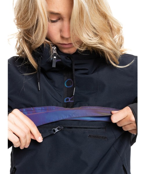 ROXY(ロキシー)の「SHELTER JK/ロキシースキースノーボードアノラックジャケット(マウンテンパーカー・レディース・ブラック/ブラック系その他/カーキ・SMALL/MEDIUM/LARGE/X-SMALL)」の8枚目の写真