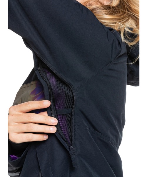 ROXY(ロキシー)の「SHELTER JK/ロキシースキースノーボードアノラックジャケット(マウンテンパーカー・レディース・ブラック/ブラック系その他/カーキ・SMALL/MEDIUM/LARGE/X-SMALL)」の9枚目の写真