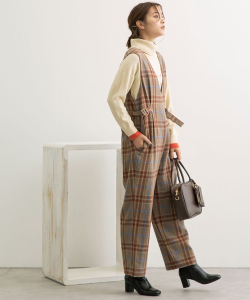 POU DOU DOU（プードゥドゥ）の「起毛チェックVネックオールインワン（サロペット/オーバーオール・レディース・ブラウン/グレー・3）」の10枚目の写真