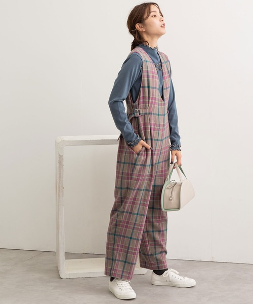 POU DOU DOU（プードゥドゥ）の「起毛チェックVネックオールインワン（サロペット/オーバーオール・レディース・ブラウン/グレー・3）」の13枚目の写真