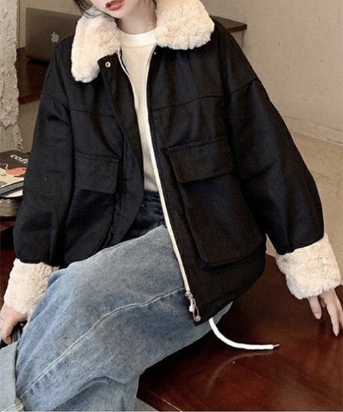 FRP(エフアールピー)の「YUGA フェイクムートン ボア ブルゾン ショートジャケットコート(ダウンジャケット/コート・レディース・ブラック/ライトブルー/イエロー/ピンク・FREE)」の5枚目の写真