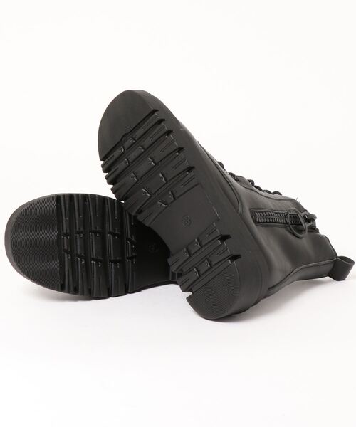 Shoes in Closet（シューズインクローゼット）の「厚底2段ソール サイド リング ジップ ブーツ 68（ブーツ・レディース・アイボリー/ブラック・S/L/M/LL）」の4枚目の写真