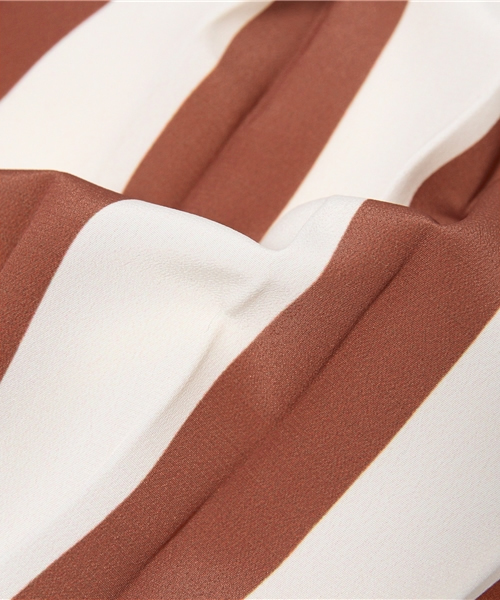 BEAUTY&YOUTH UNITED ARROWS（ビューティーアンドユースユナイテッドアローズ）の「＜6(ROKU)＞ 2TONE PLEATED SKIRT/ｽｶｰﾄ◆（スカート・レディース・オフホワイト/ネイビー・36/38）」の6枚目の写真