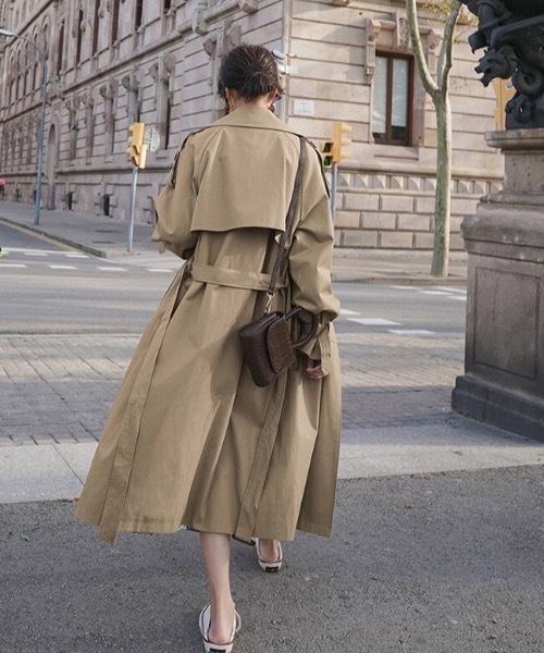 sakishimatokyo(サキシマトーキョー)の「デザイントレンチコート(トレンチコート・レディース・ベージュ/カーキ・FREE)」の10枚目の写真