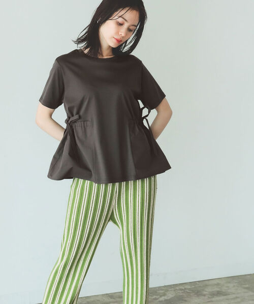 B:MING by BEAMS(ビーミングバイビームス)の「B:MING by BEAMS / サイドリボン コンビ Tシャツ 22SS(Tシャツ/カットソー・レディース・オフホワイト/スミクロ/グレイッシュベージュ/セージグリーン・ONE SIZE)」の7枚目の写真