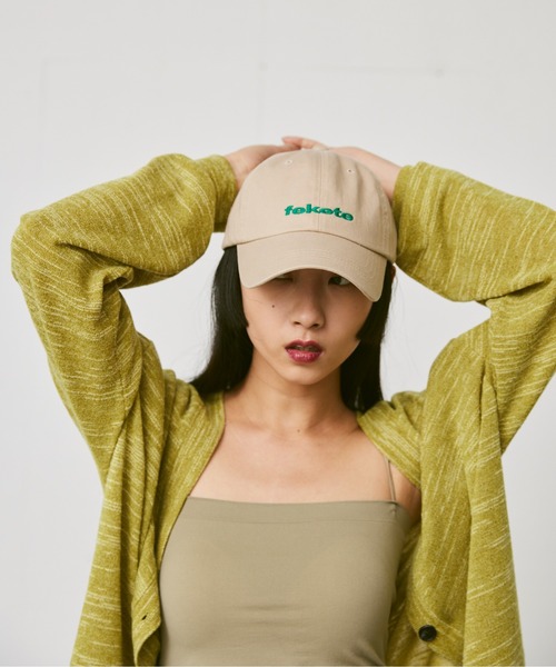 FEKETE（フェケテ）の「FEKETE BASIC LOGO CAP / ベーシックロゴコットンキャップ（キャップ・メンズ・ホワイト/ブラック/ベージュ・FREE）」の14枚目の写真