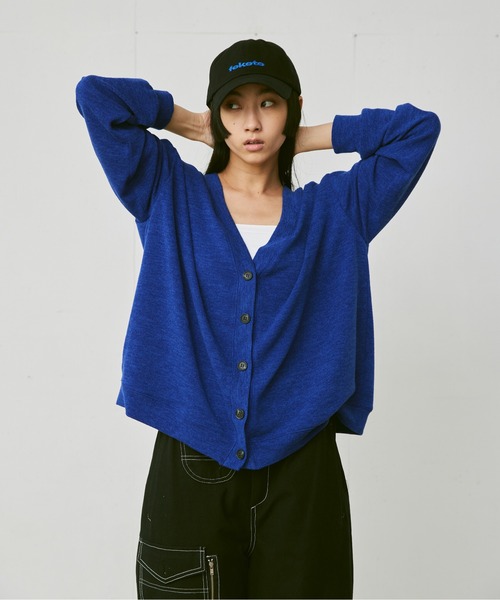 FEKETE（フェケテ）の「FEKETE BASIC LOGO CAP / ベーシックロゴコットンキャップ（キャップ・メンズ・ホワイト/ブラック/ベージュ・FREE）」の4枚目の写真