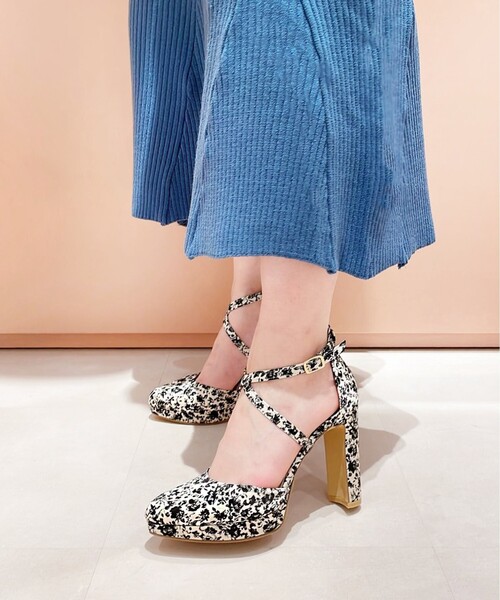 ◆【日本製】クロスストラップセパレートパンプス