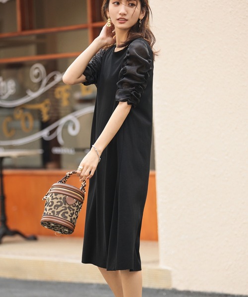 SAISON DE PAPILLON（セゾンドパピヨン）の「シアードッキングボリュームスリーブカットソーワンピース（ワンピース・レディース・ブラック・S/M/L）」の7枚目の写真