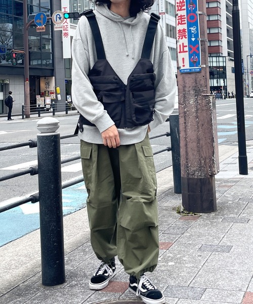 MOUNTAIN SMITH(マウンテンスミス)の「WEB限定/マウンテンスミス 難燃ユーティリティベスト(ベスト・メンズ・ブラック/ベージュ・MEDIUM/LARGE)」の10枚目の写真